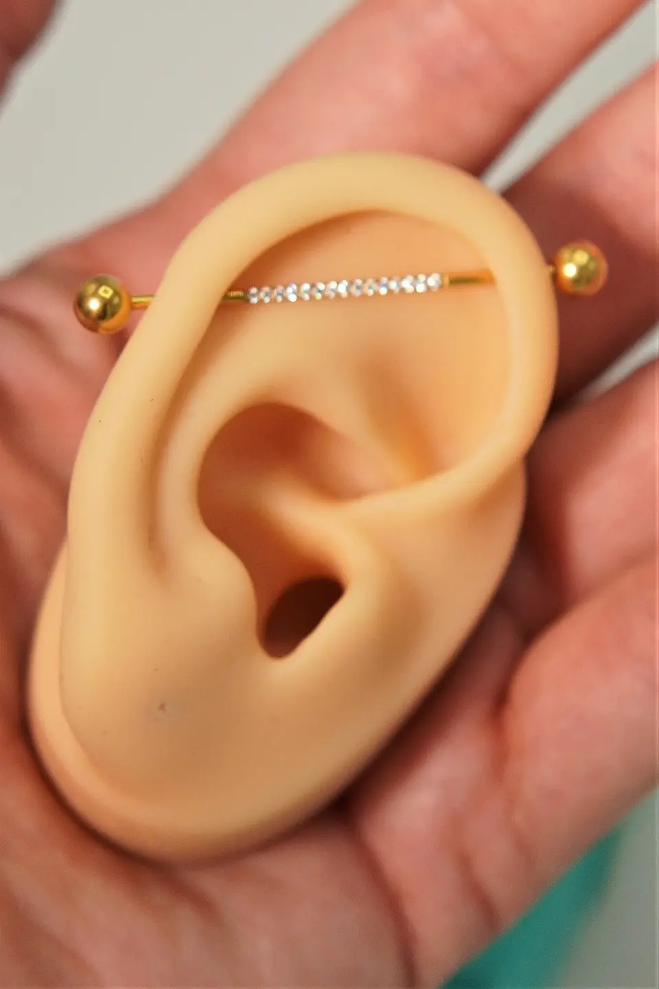 Piercing Industrial Lili 16G Titanio ASTM F-136 Zirconias  6
