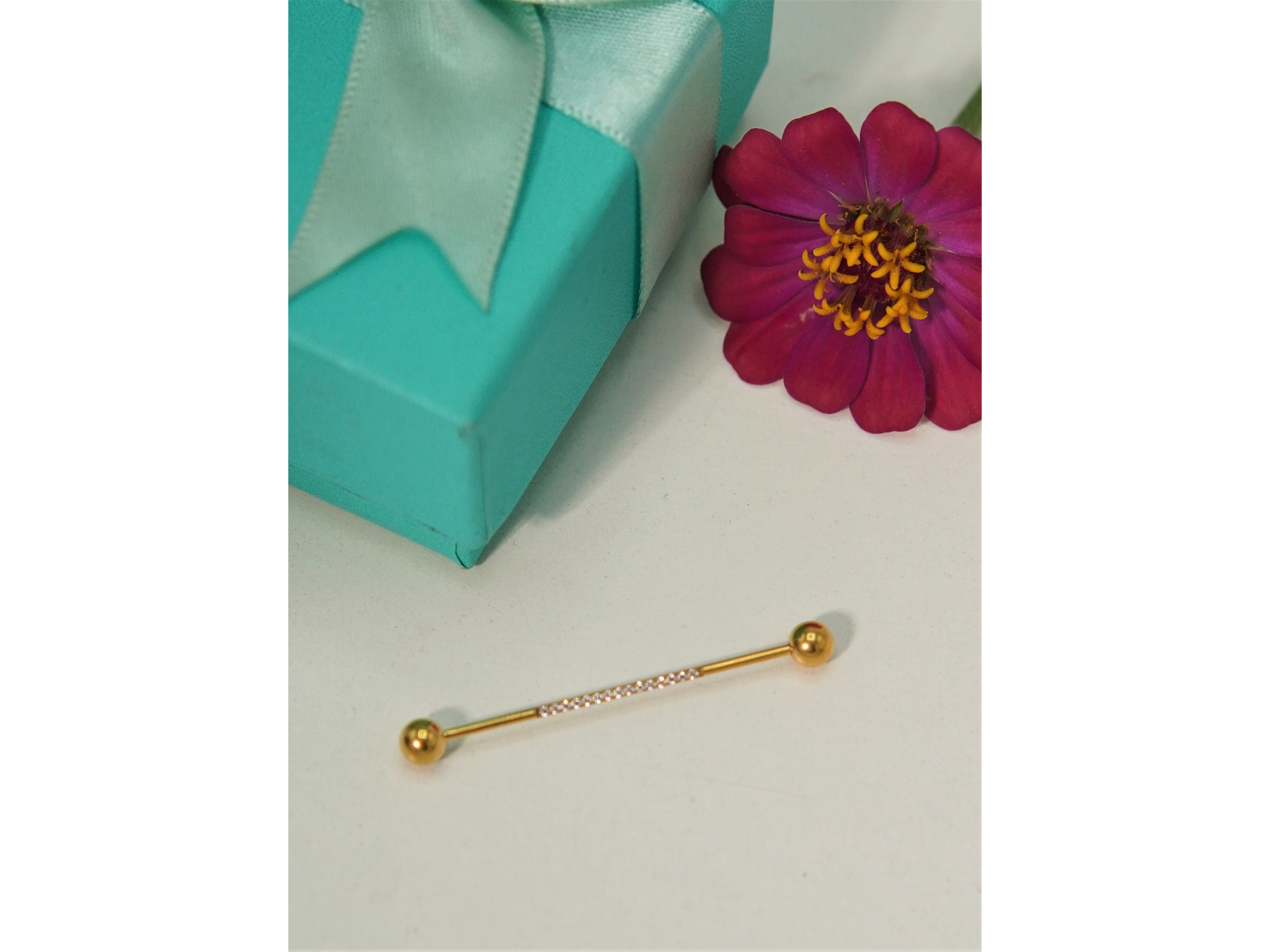 Piercing Industrial 16G Titanio ASTM F-136 Zirconias  10