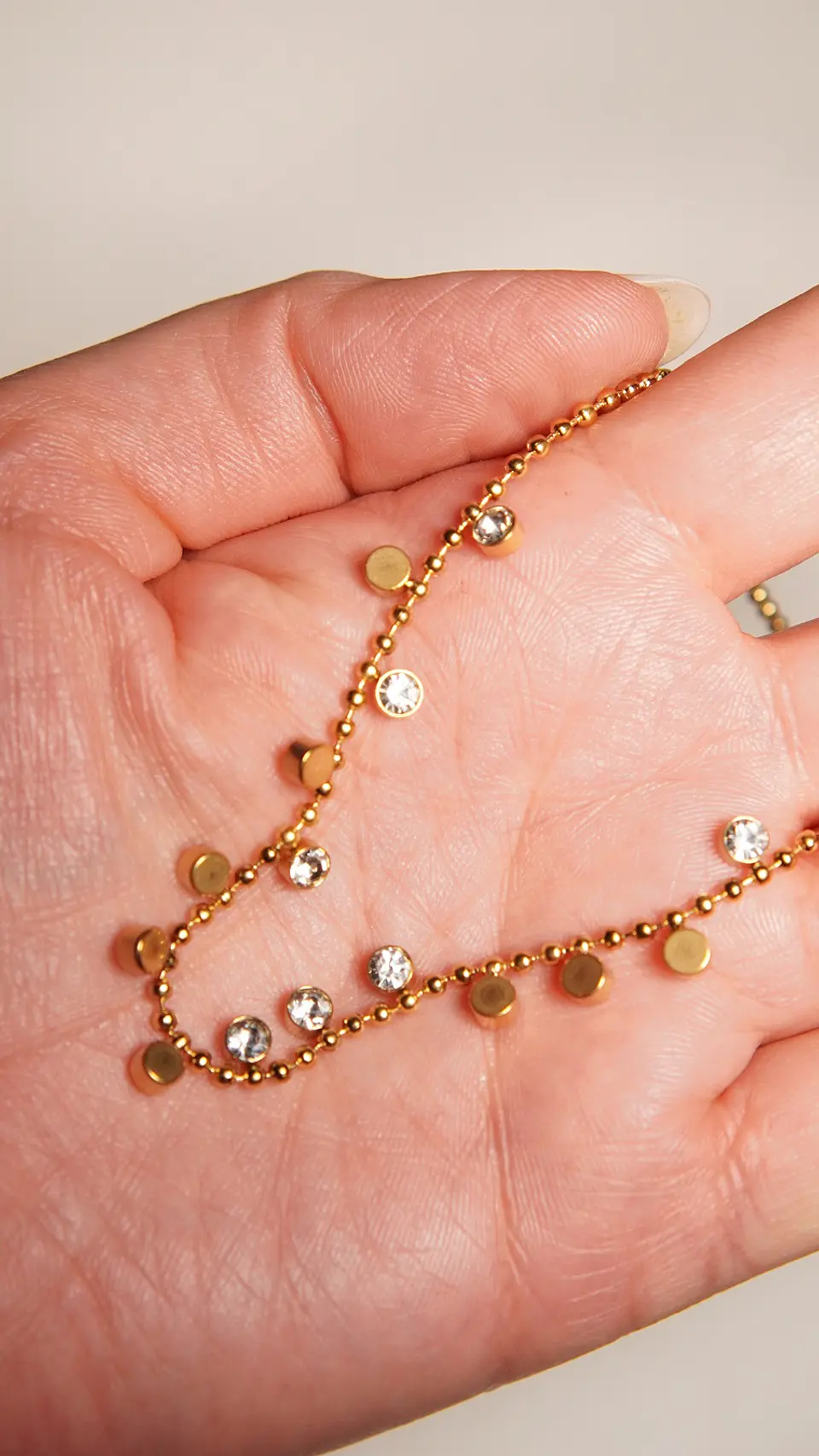 Colgante Oliva chapado en oro 18k zirconias cubicas 8