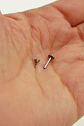 Piercing Labret Perno Tornillo 6mm 18G Punto Luz Titanio Astm F136 - Miniatura 7