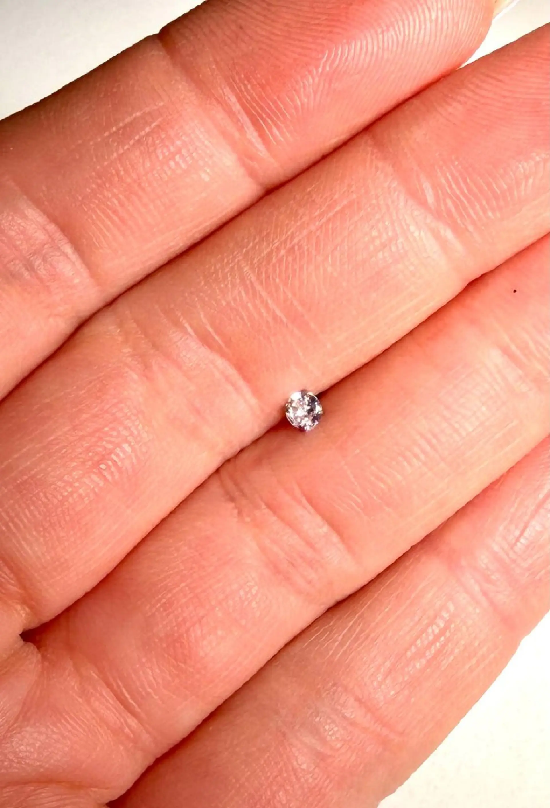 Piercing nostril 20G tipo L 3mm titanio ASTM F136 cesta 8