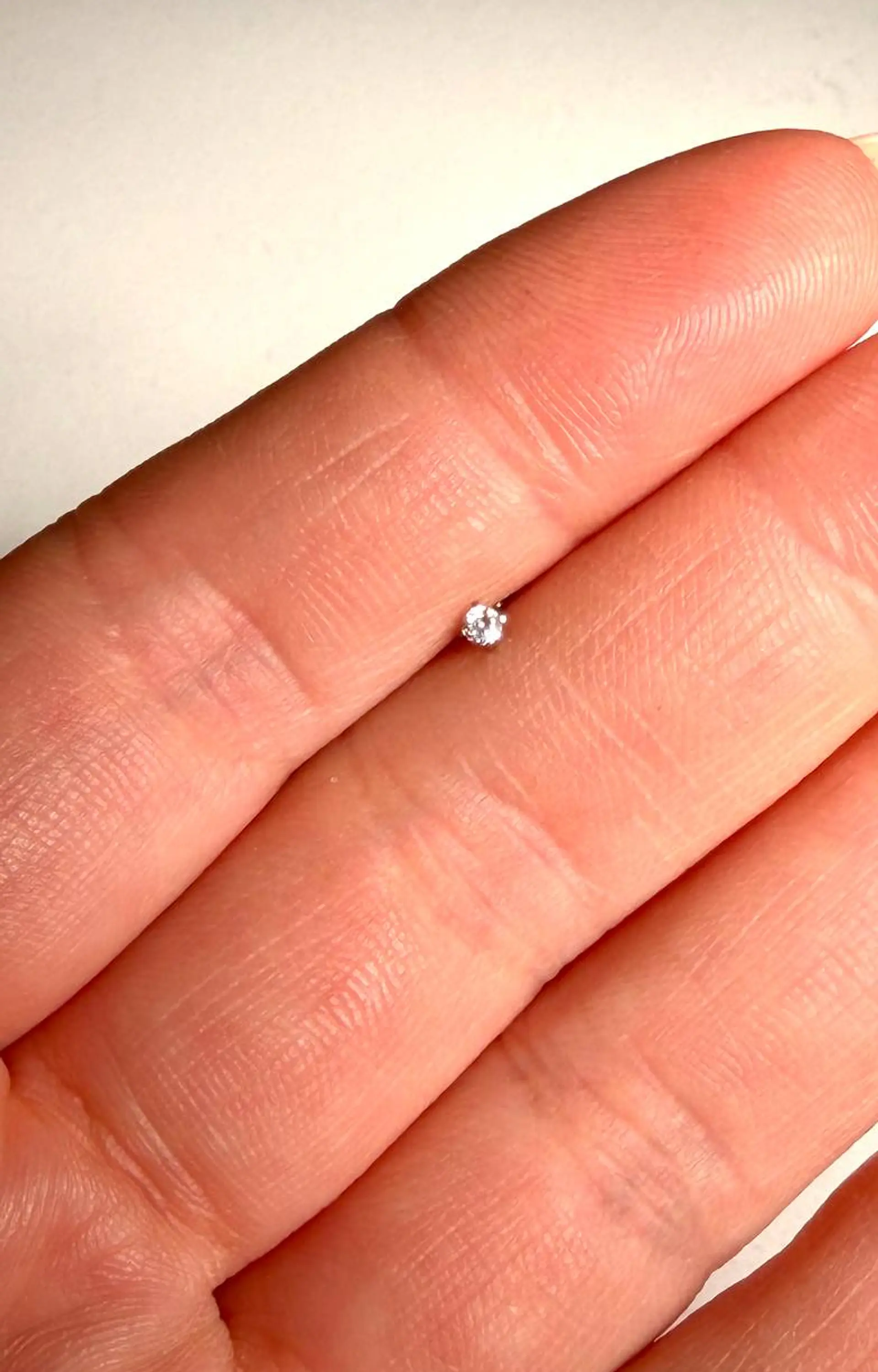 Pack 2 Piercings tipo L 2mm doble nostril simétrico titanio ASTM F136 5