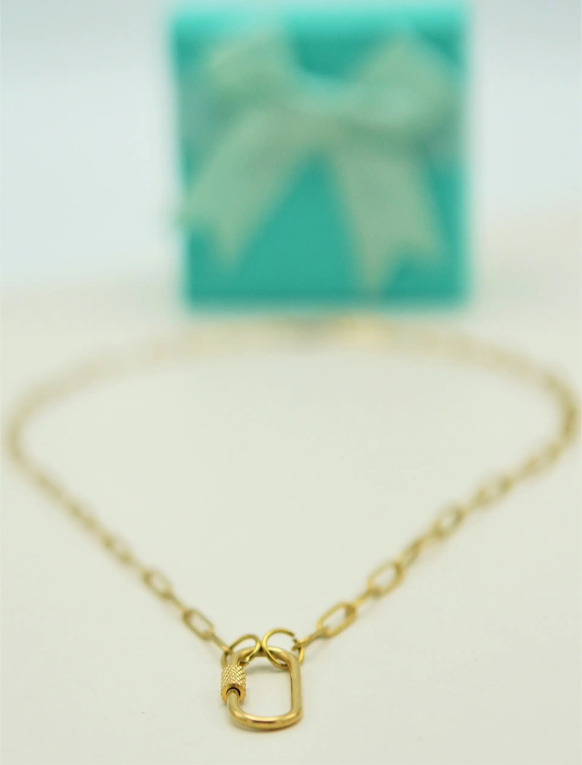 Collar Mauve con Cierre Rectangular Tipo Timón | Colección Frutería 11