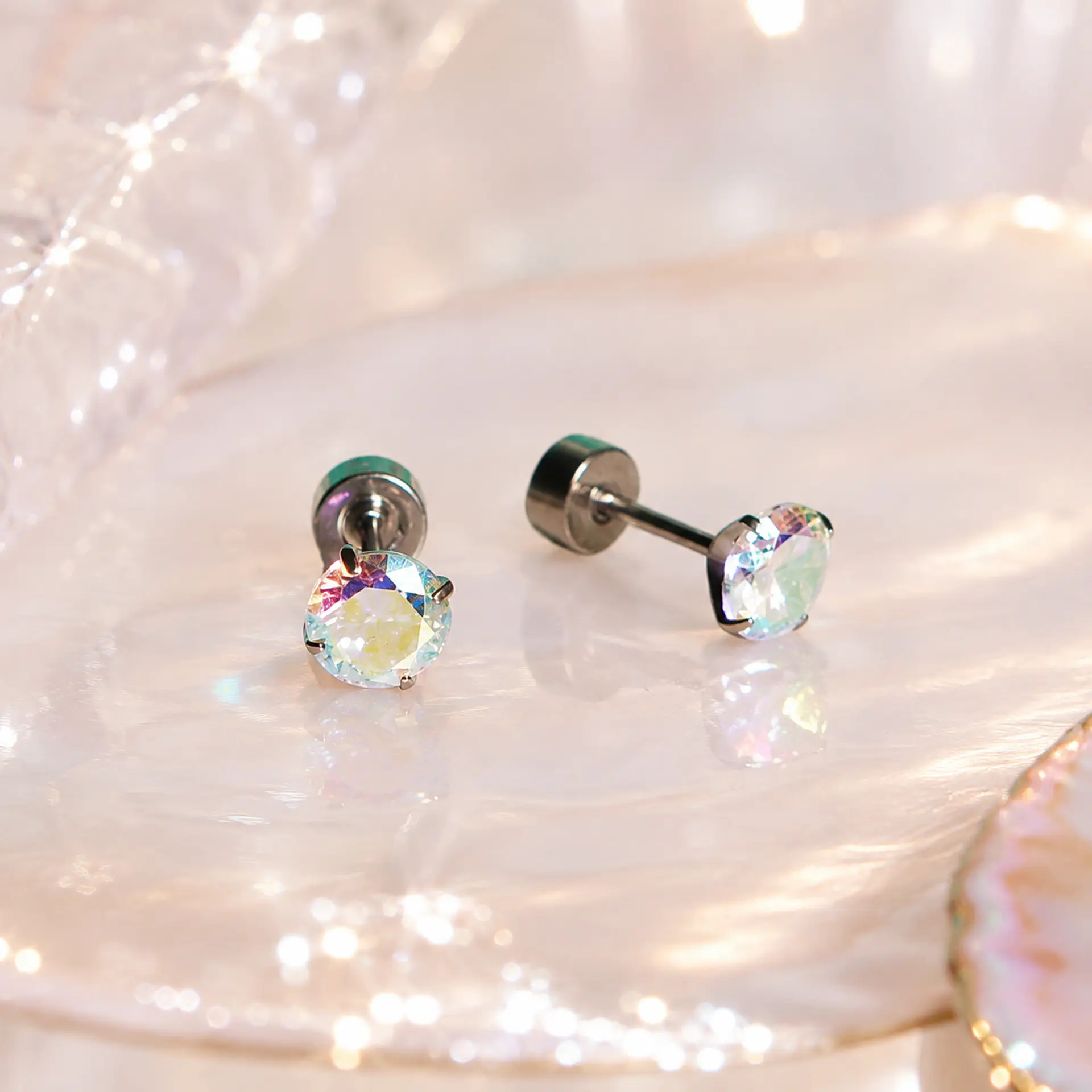 Aros punto de luz Aurora titanio Zirconia 5mm 10