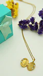 Relicario Catalina imantado luna y estrellas chapadas en oro 18k - Miniatura 9