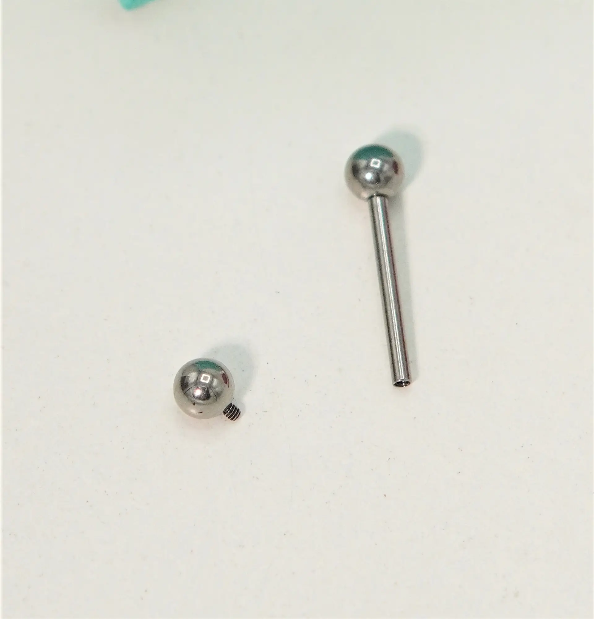 Piercing lengua Titanio Astm F136 Labret 14g pezón 2