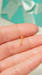 Piercing labret Zoe titanio F136 8mm 16G PVD Oro 18k - Miniatura 6