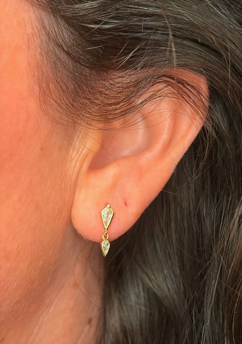 Piercing labret Laila 6mm 16G plata 925 bañado oro 18k 8