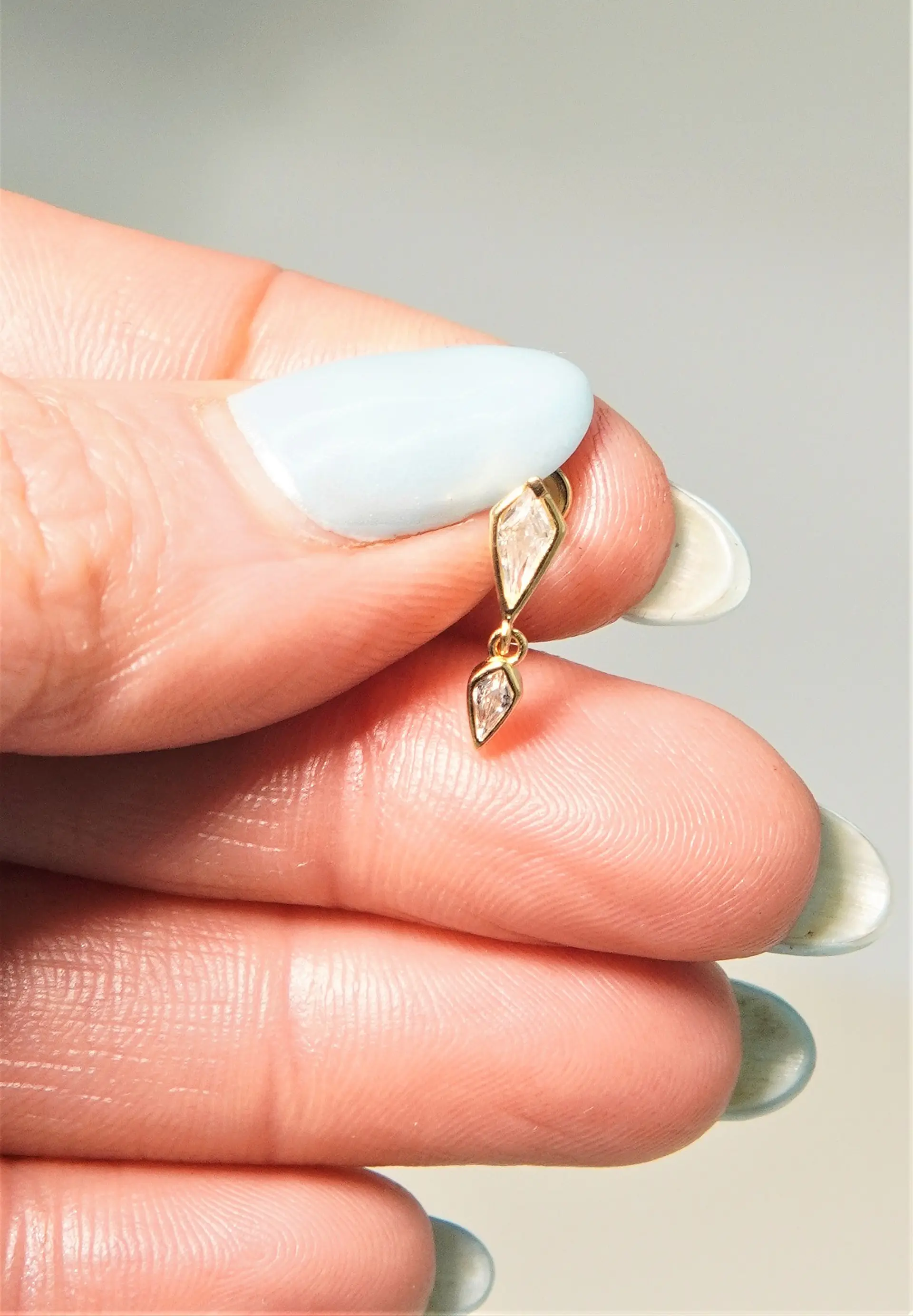 Piercing labret Laila 6mm 16G plata 925 bañado oro 18k 11
