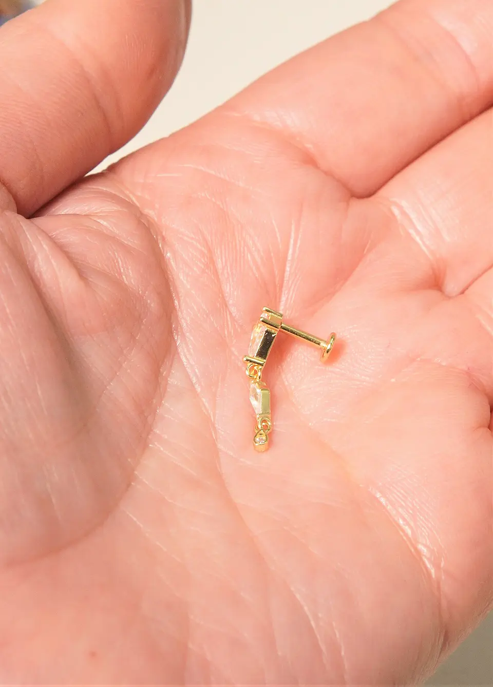 Piercing labret Amy 6mm 16G plata 925 bañado oro 18k 12