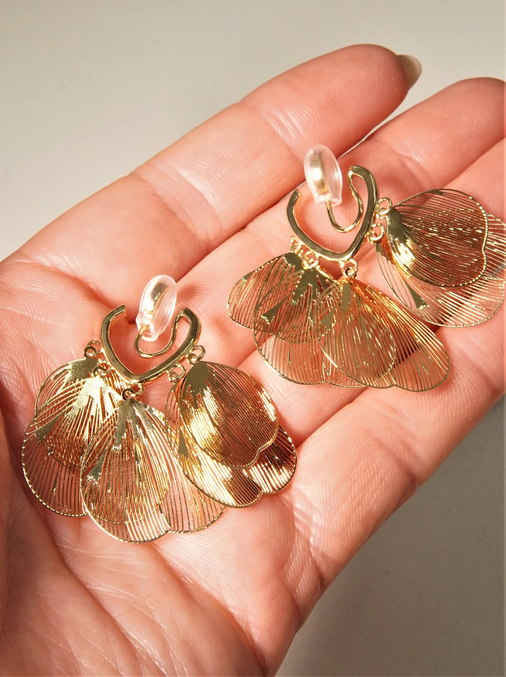 Aros Libelula sin perforacion bañados en oro 14k 4