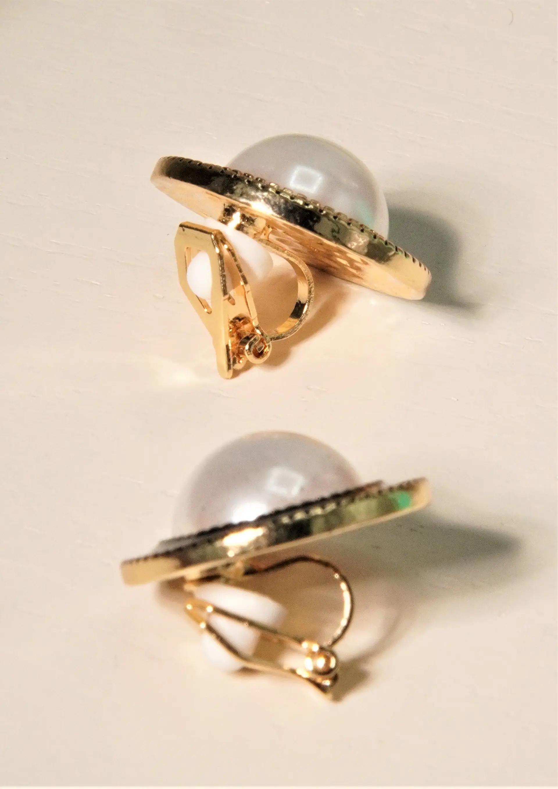 Aros Dinastia clip sin perforacion bañado en oro 14k  10