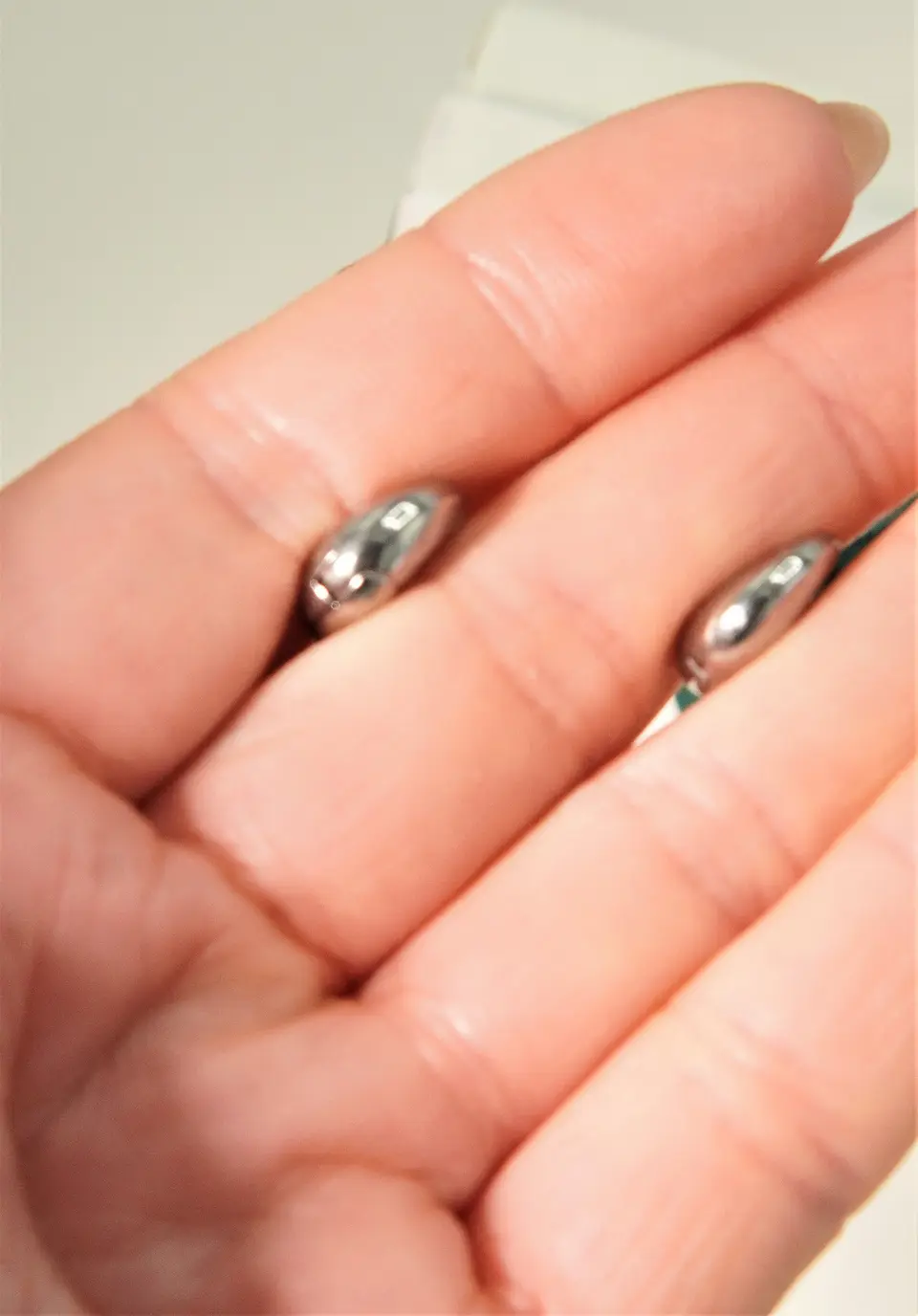 Argollas Camila chunky 20G 8MM titanio ASTM F136 4