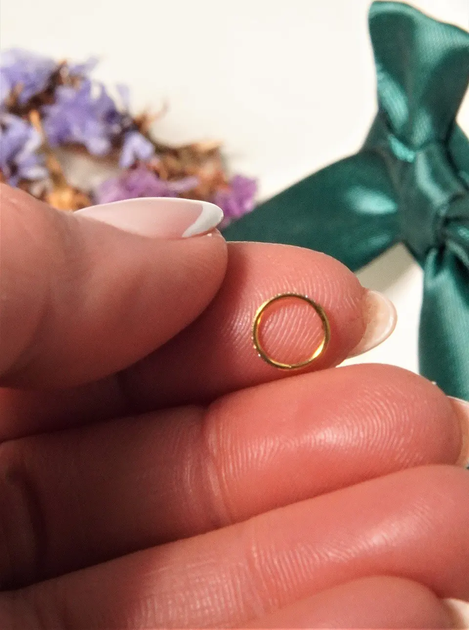 Piercing Argolla Emma 20G 6mm Titanio PVD Oro 18k 8