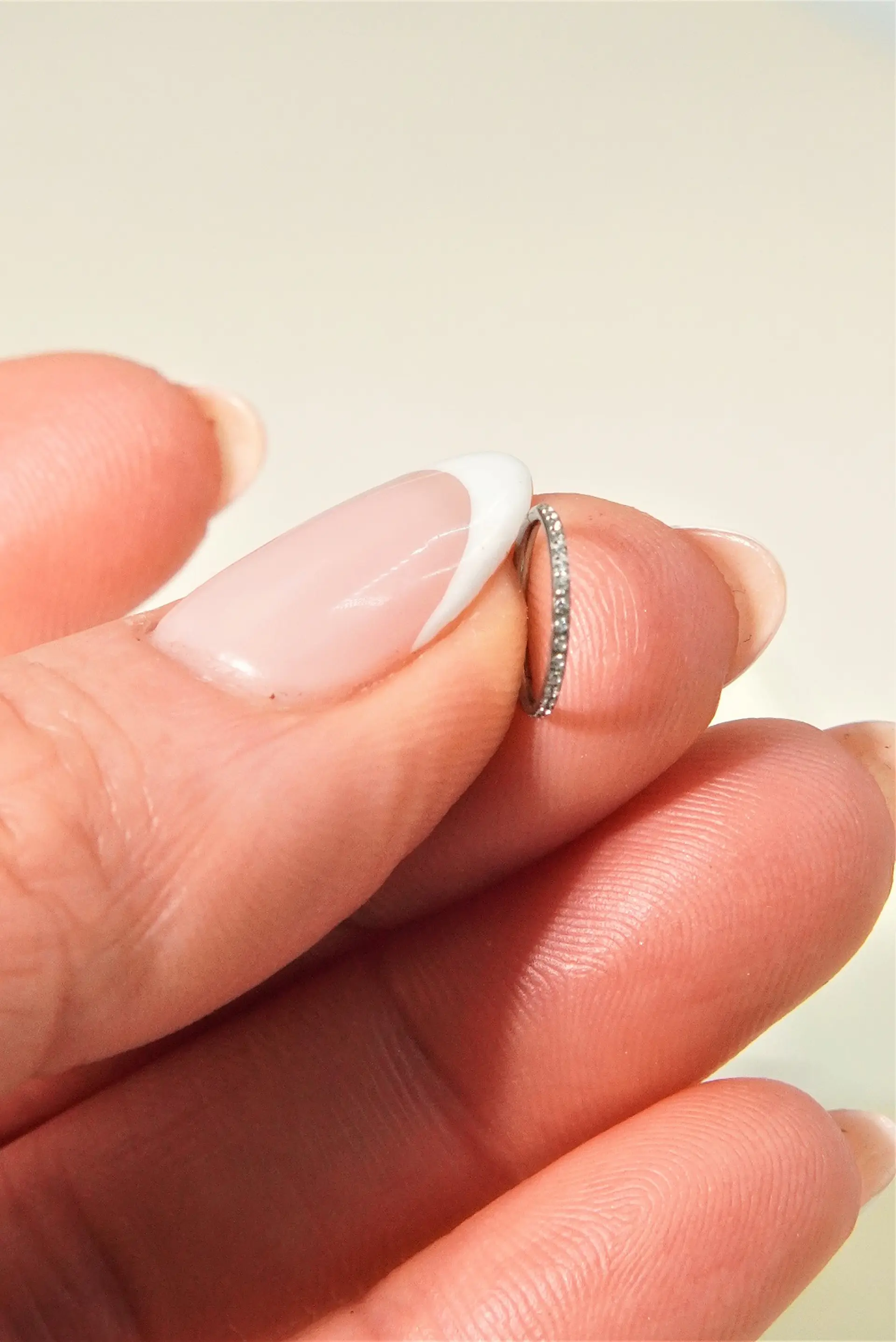Piercing argolla Emma 20G 6mm Titanio ASTM 136 6