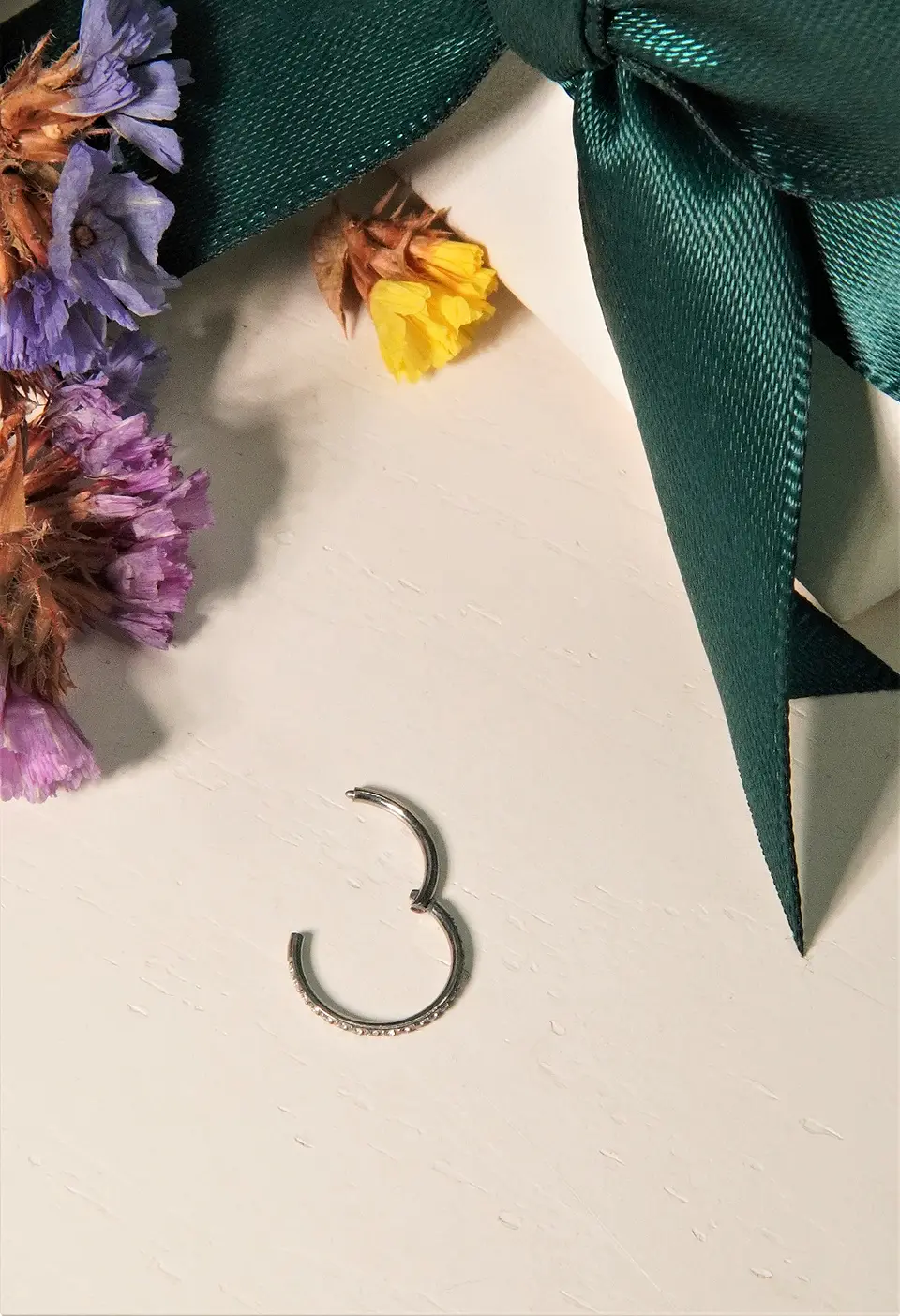 Piercing argolla Emma 20G 6mm Titanio ASTM 136 11