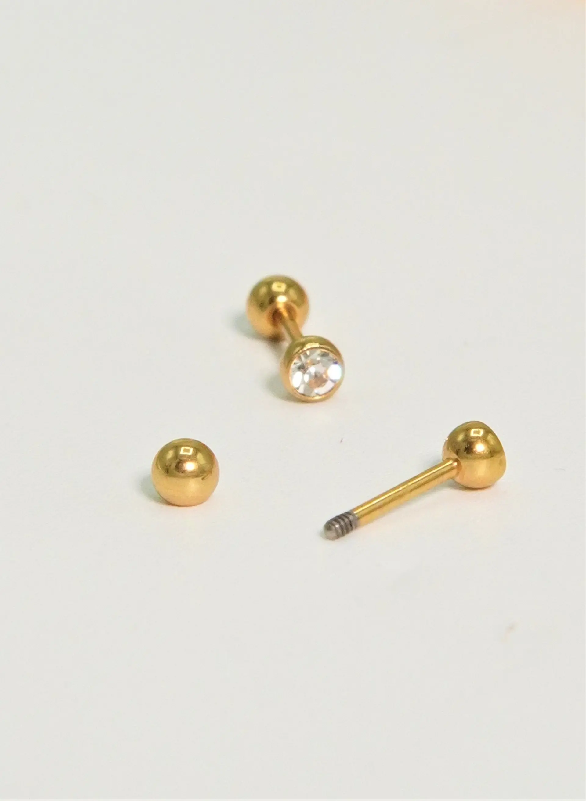 Aros punto de luz Aria 3mm 20G titanio PVD 18k 7