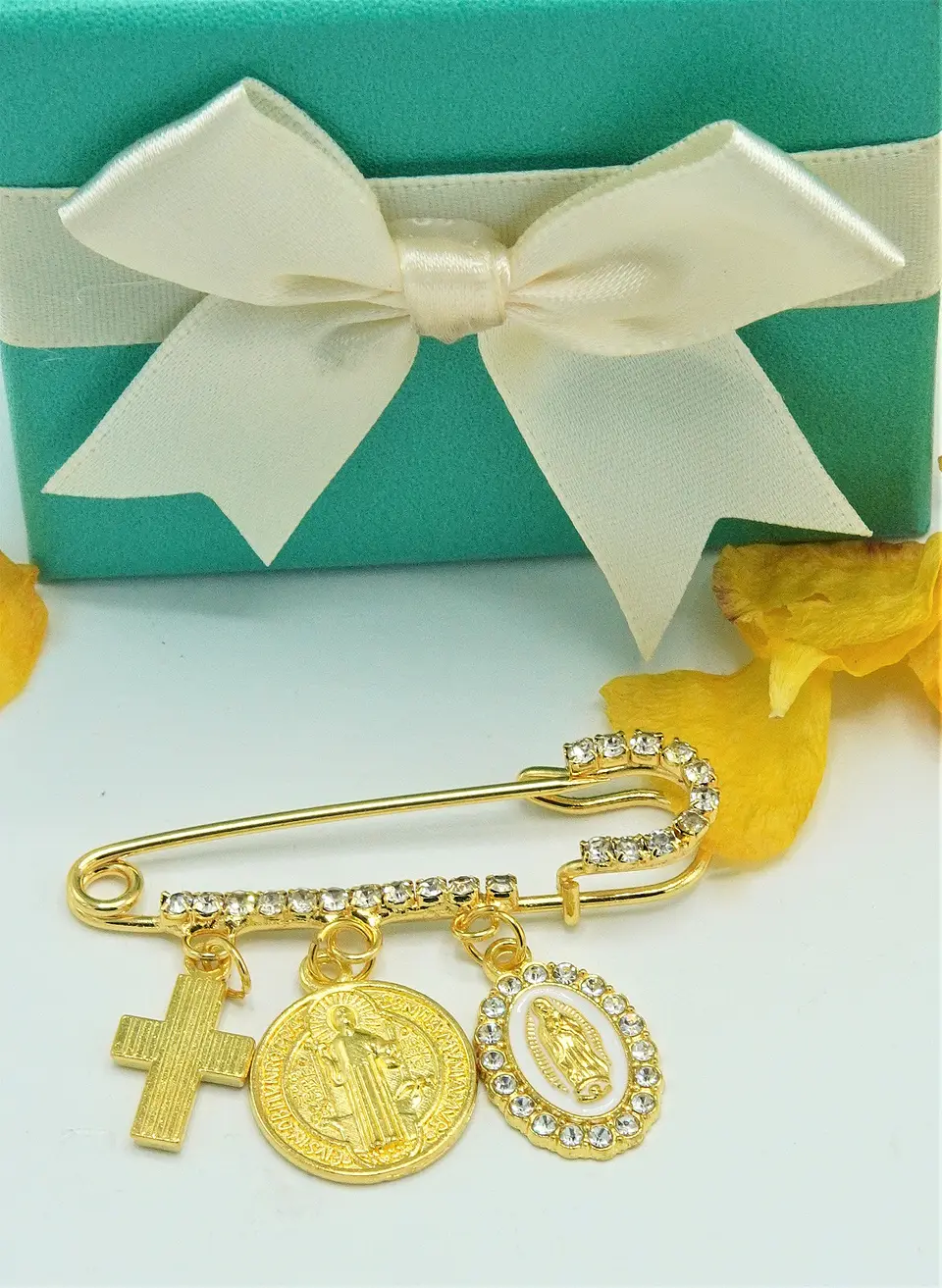 Prendedor Religioso Clara Medallas Zirconias San Benito Virgen Maria 6