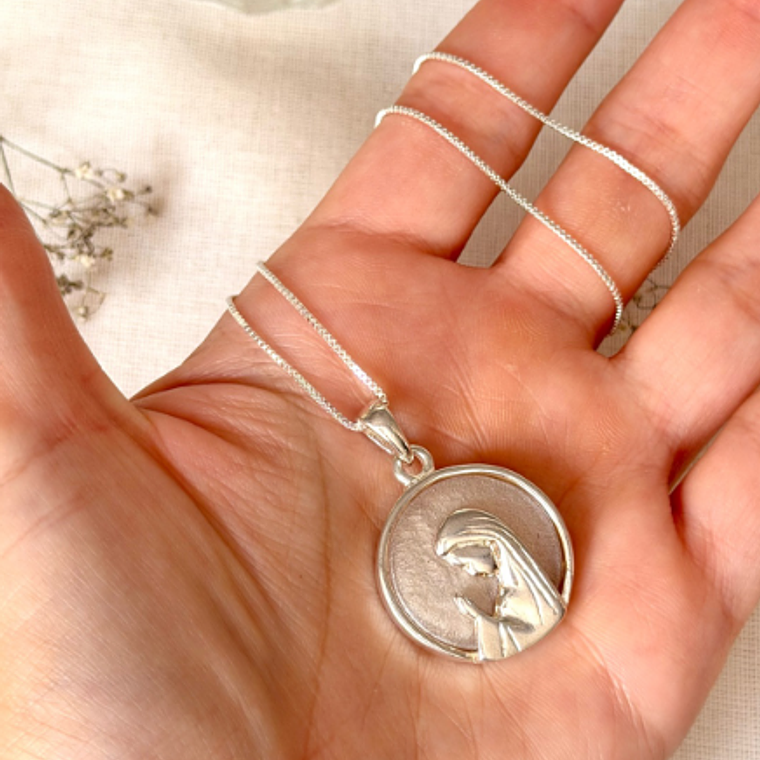 Mirabella Silver Choker 2