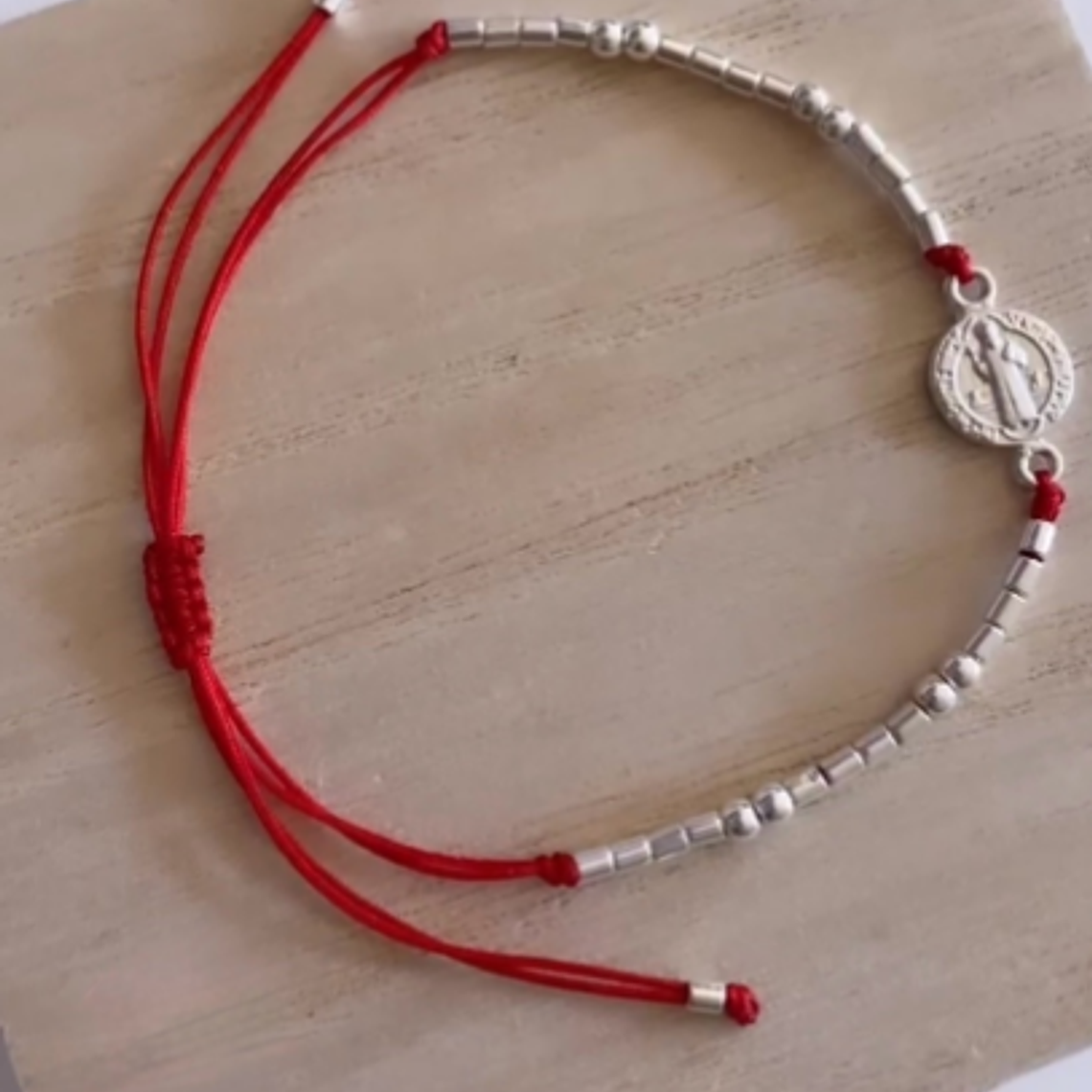 Pulsera Bratislava 1