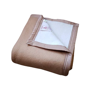 Frazada  Infantil 40% Lana, 60% Polilana Beige Liso CUNA 80x100