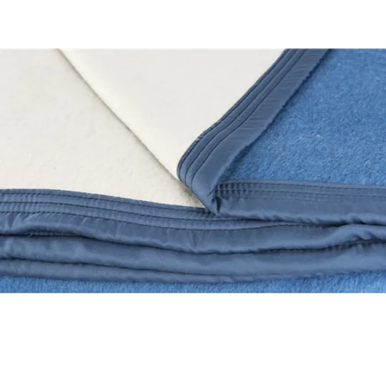 Frazada 2,80 x 2,30 - 100% Lana Virgen Azul