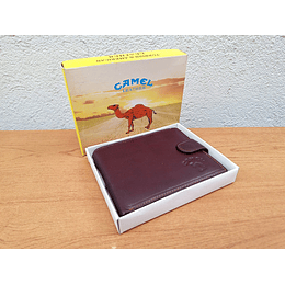 Billetera Camel de Cuero en su caja original / Nueva