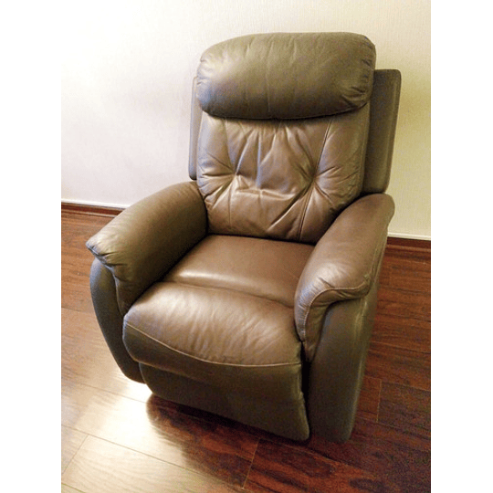 Sillón Bergere Rosen Lorenzo Cuero / Reclinable + Mecedora