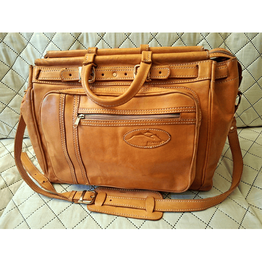 Hermoso juego de bolsos hechos a mano / Cuero 100% natural