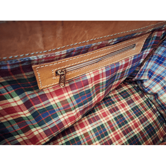 Hermoso juego de bolsos hechos a mano / Cuero 100% natural