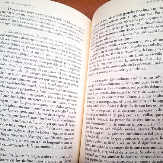 La mujer desnuda