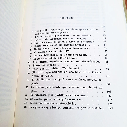 Forasteros del espacio