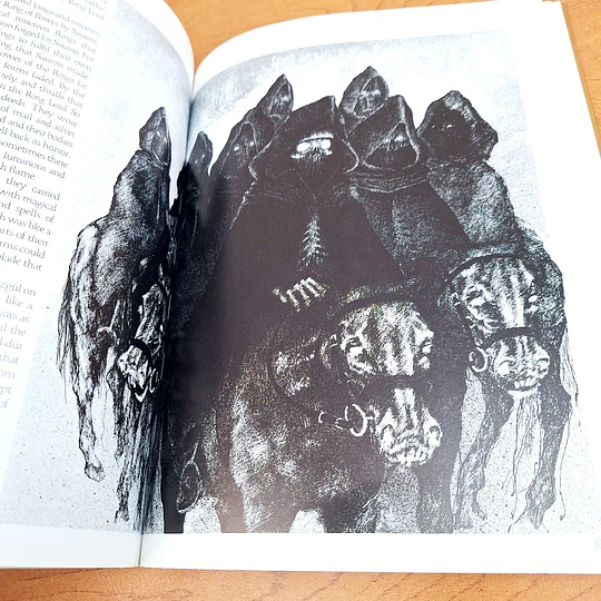 Guide to Tolkien' World. A Bestiary