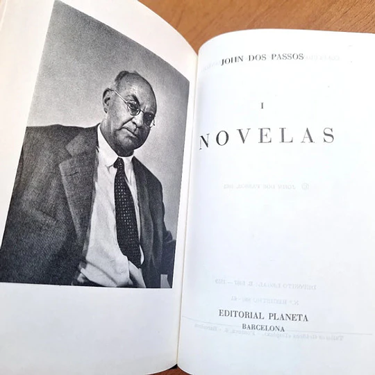 Novelas y Viajes / John Dos Passos