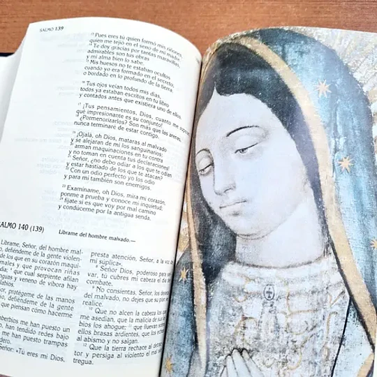 La Biblia Latinoamericana. Edición Pastoral