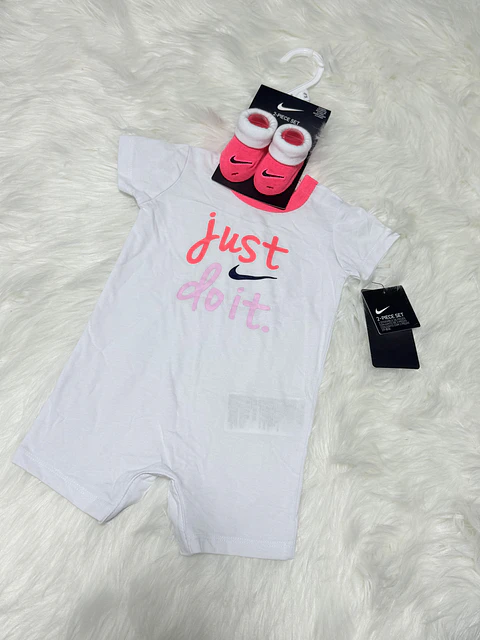 Set Nike 0-6Meses