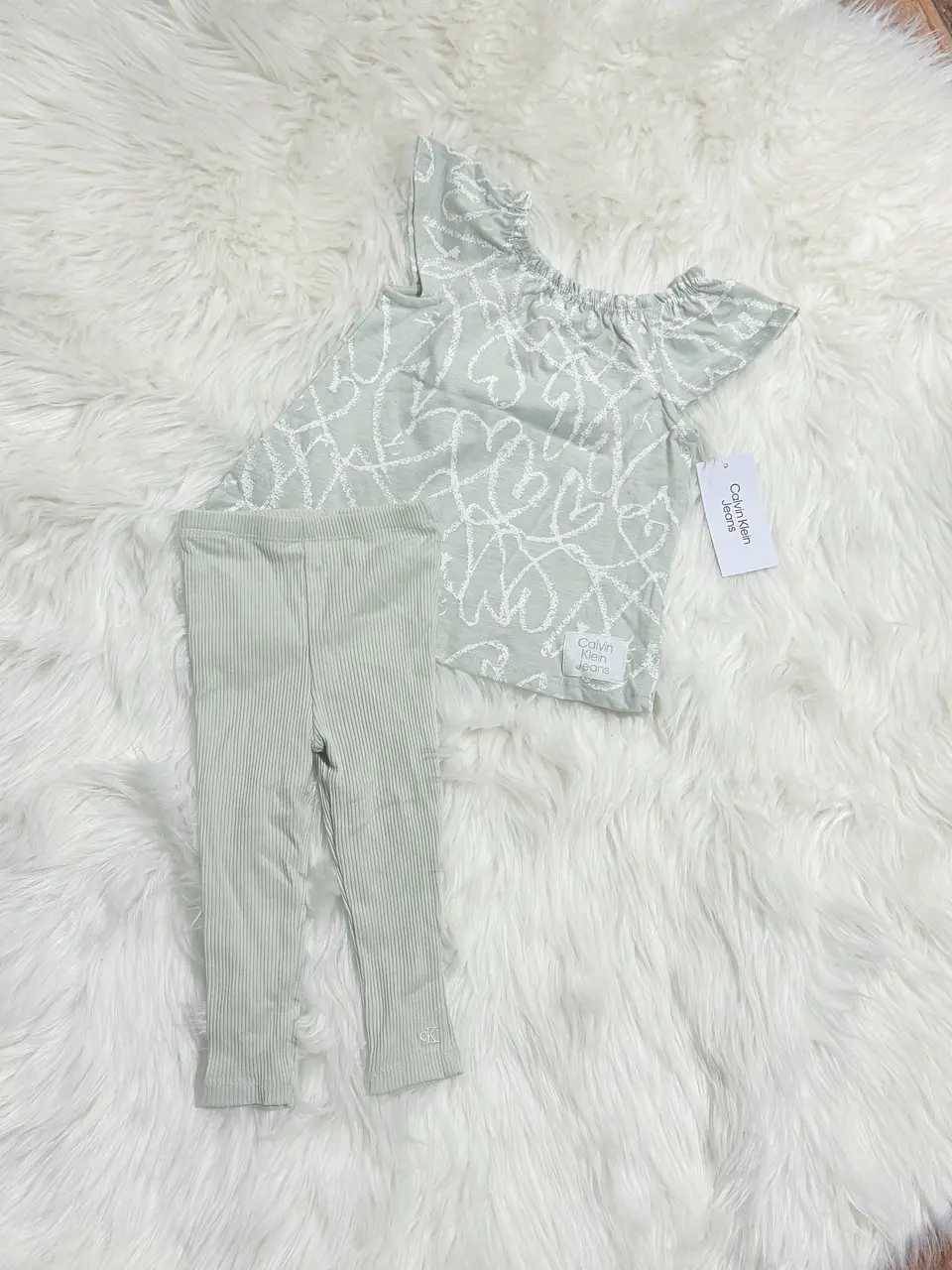 Conjunto Calvin Klein 1