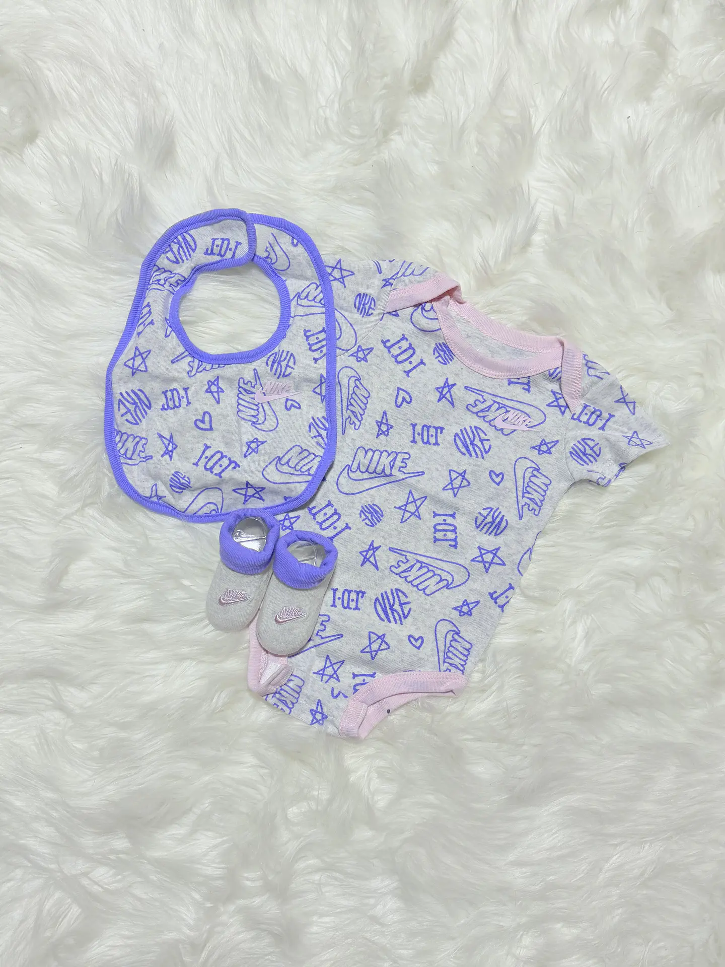 Set Nike Caja 6-12Meses 1