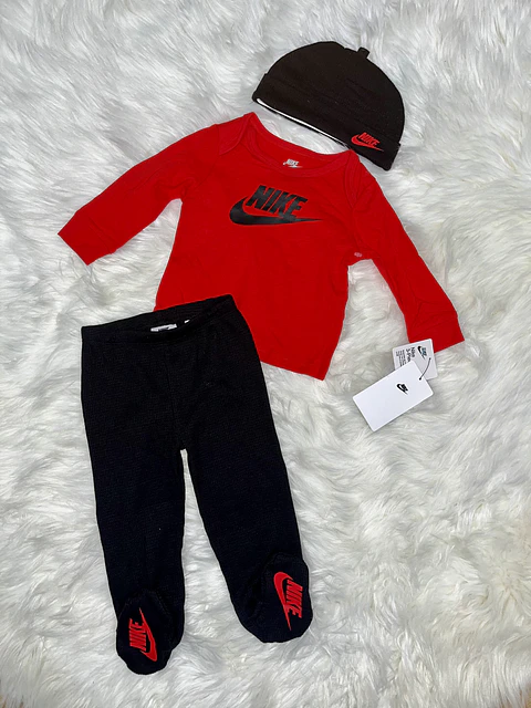 Set Nike 3Pcs 9Meses