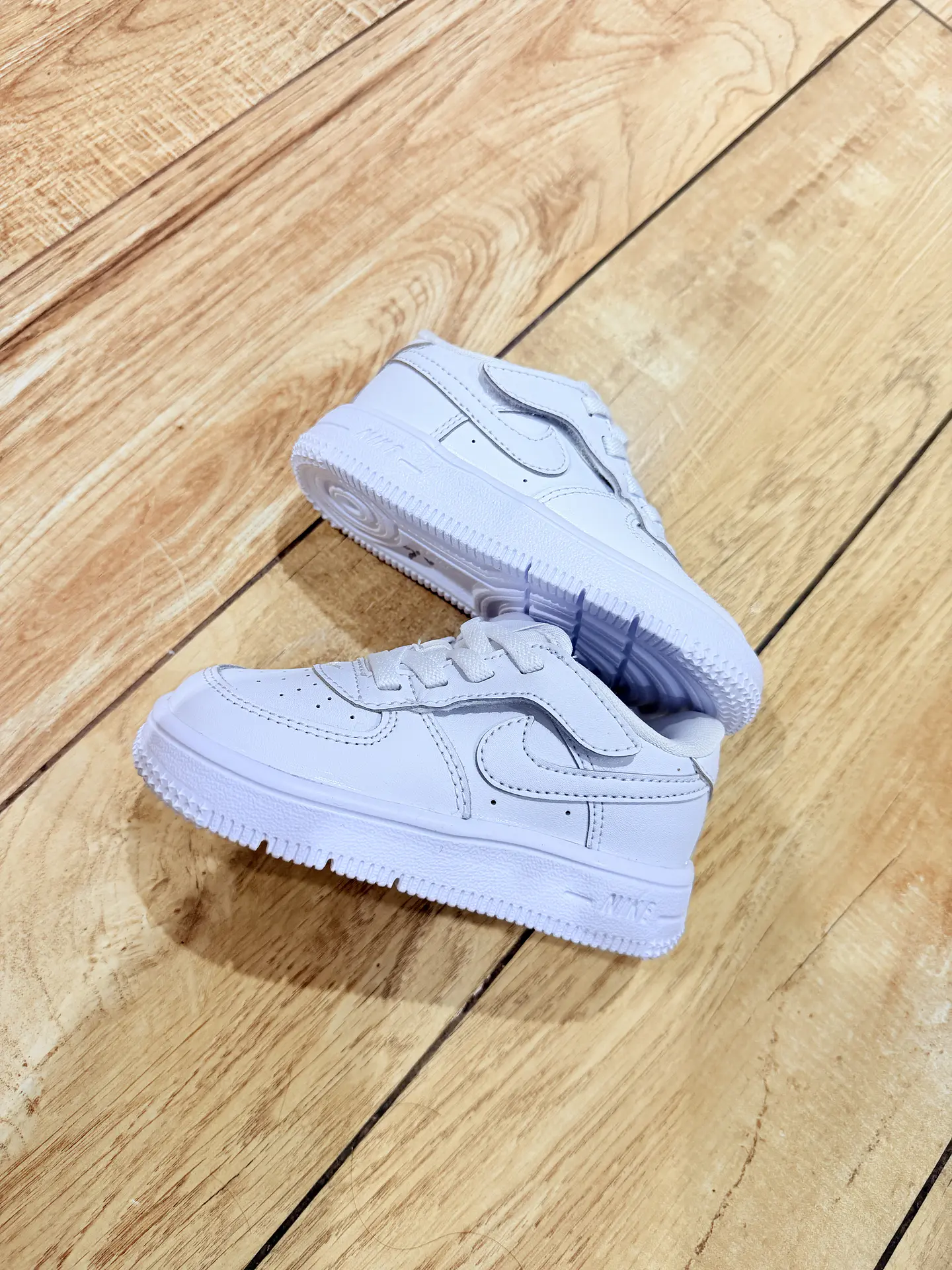 Nike Force 1 Low EasyOn 1