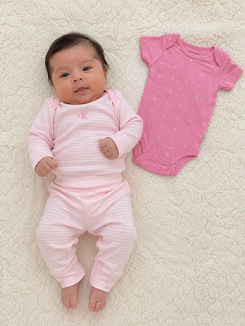Conjunto Calvin Klein 3 Piezas Rosa