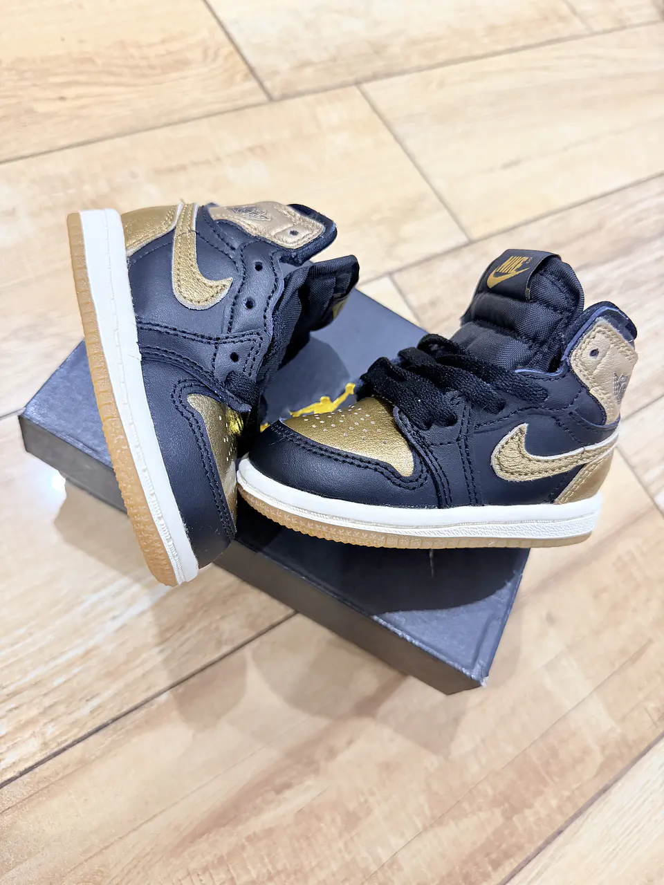 Jordan 1 Retro High OG 1