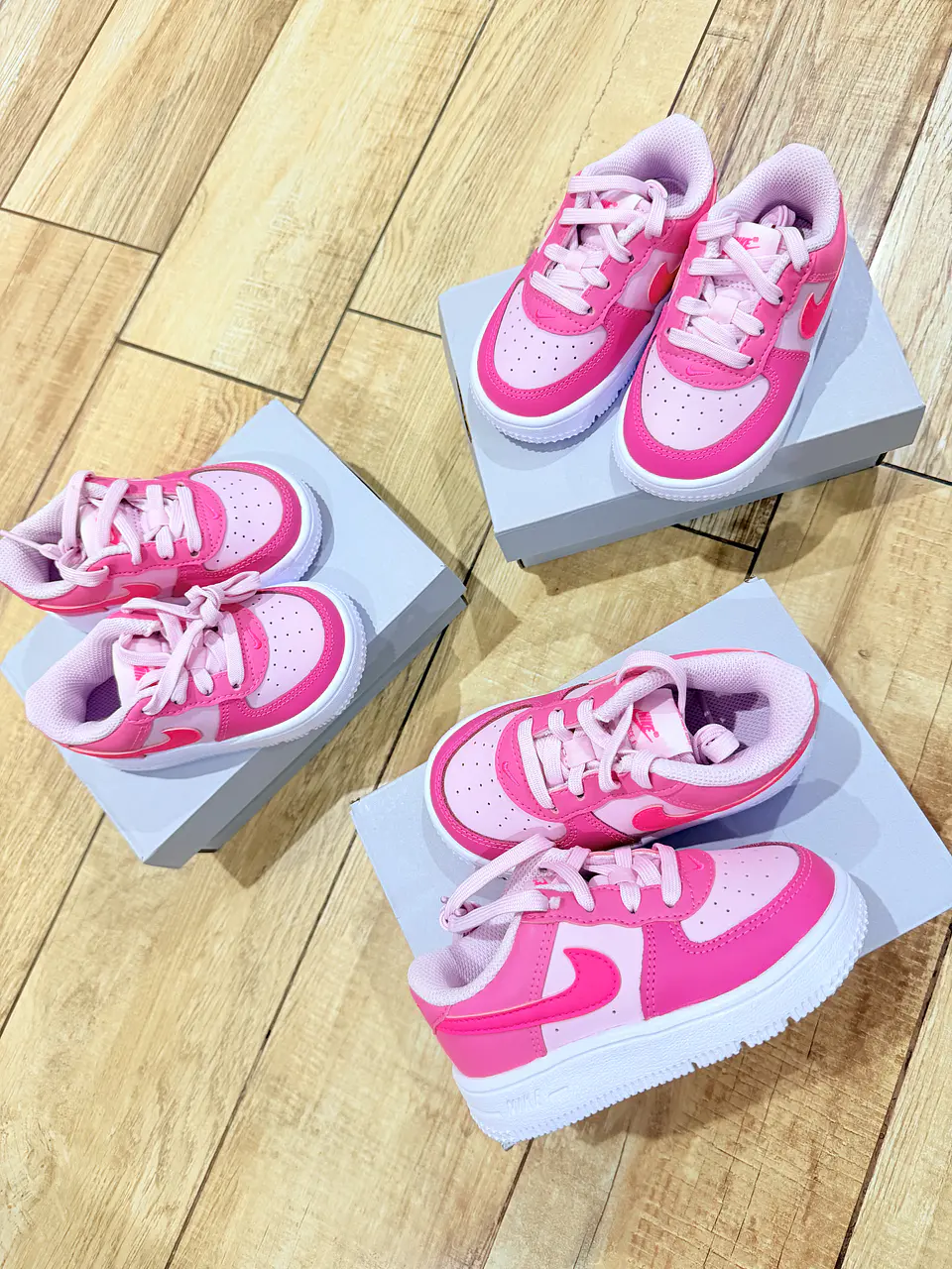 Nike Force 1Low Fucsia 1