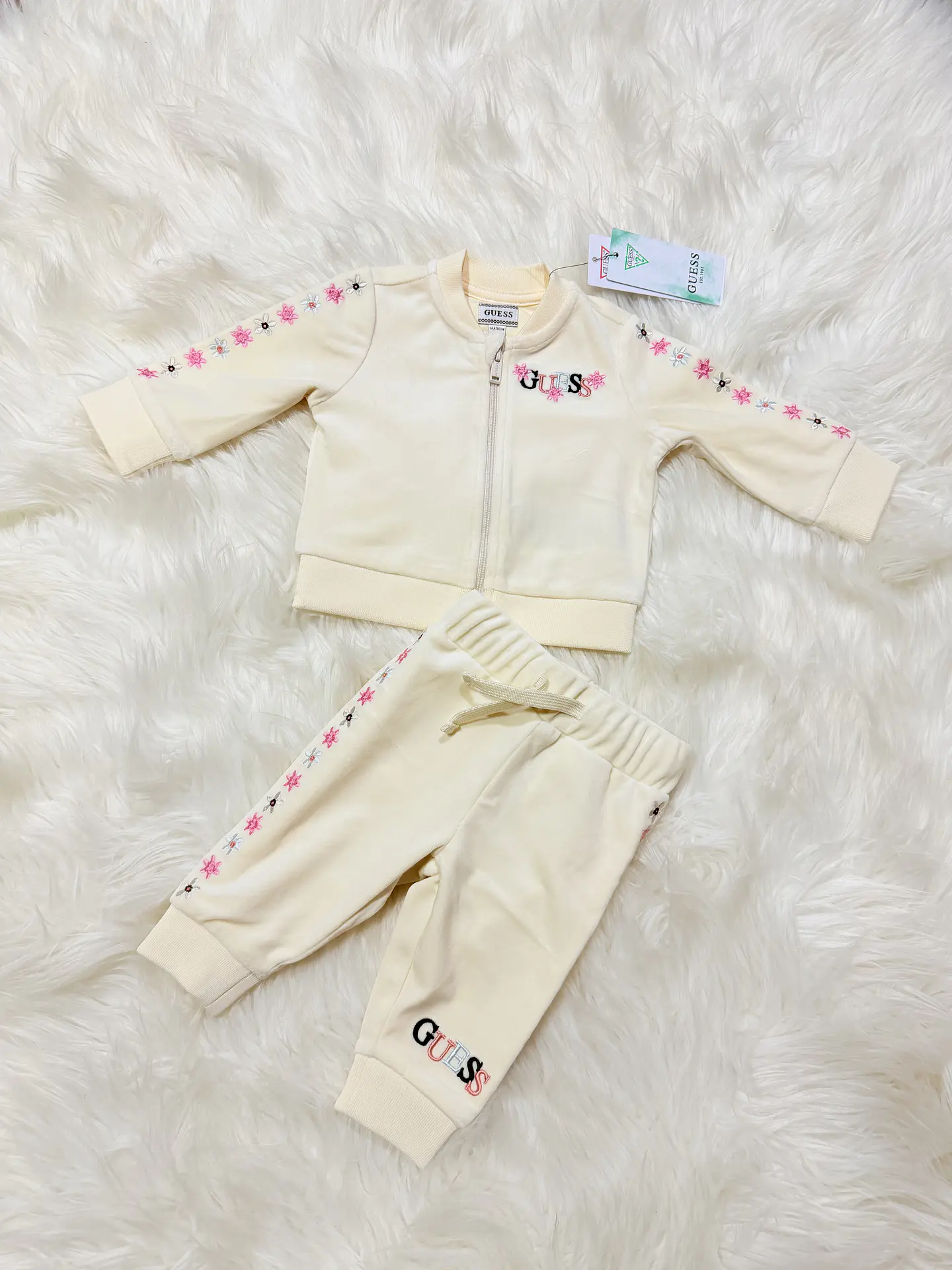 Conjunto Guess Bebé 2 Piezas 2