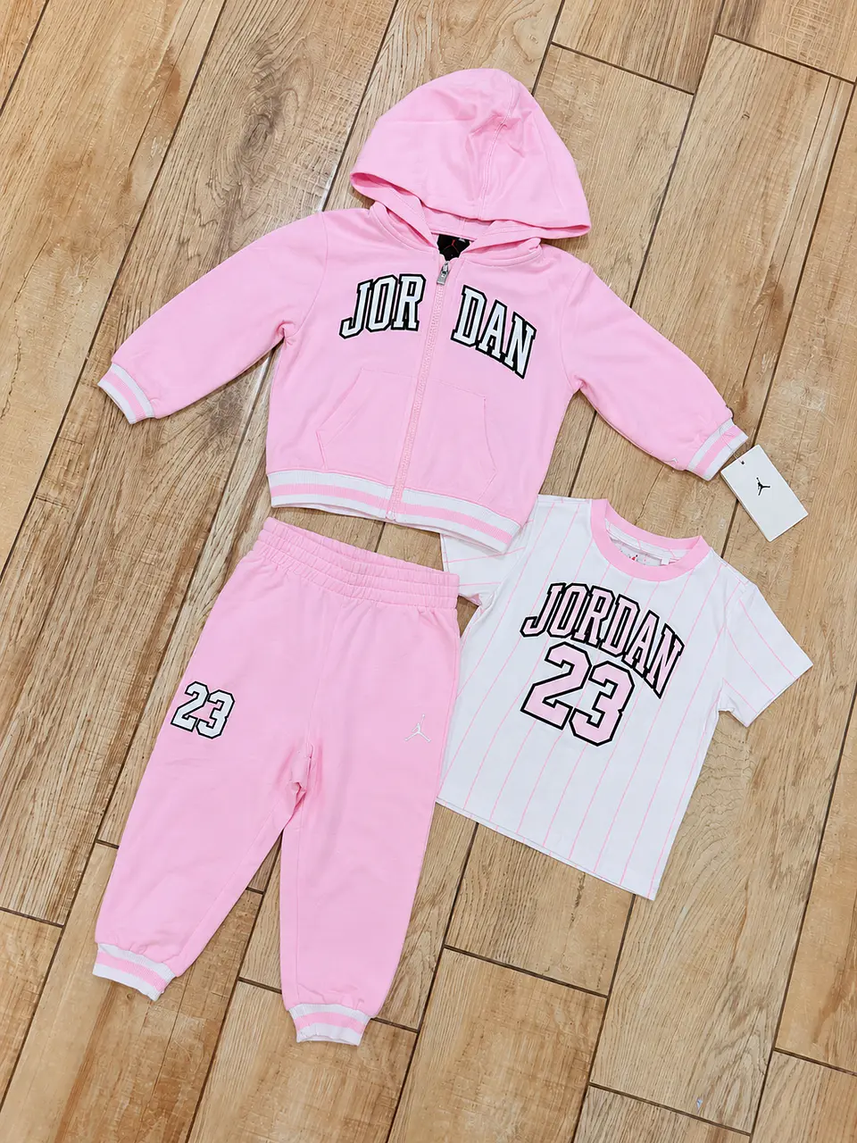Conjunto 3 Piezas Jordan Rosa 1