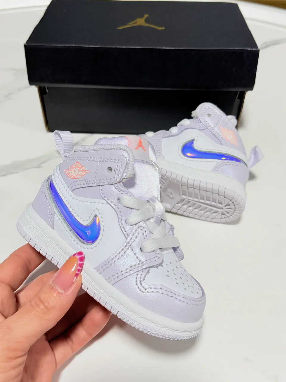 Zapatillas Jordan 1Mid SE (TD) 2