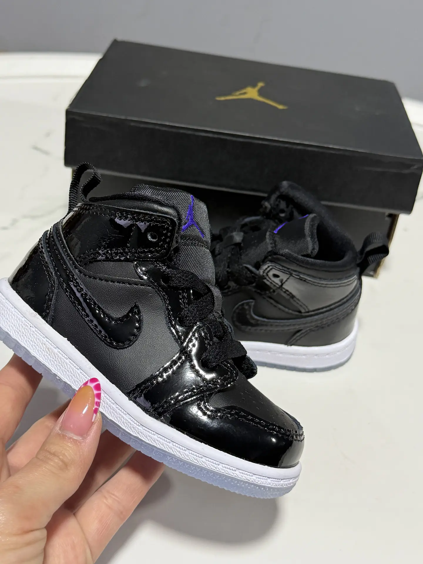 Zapatillas Jordan 1Mid SE (TD) Negras 2