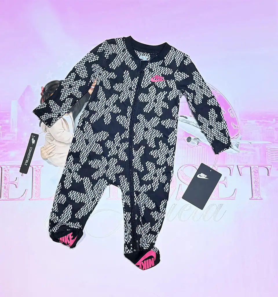 Enterito Nike Bebé con Cierre – Negro/Blanco con Detalles Rosa 2