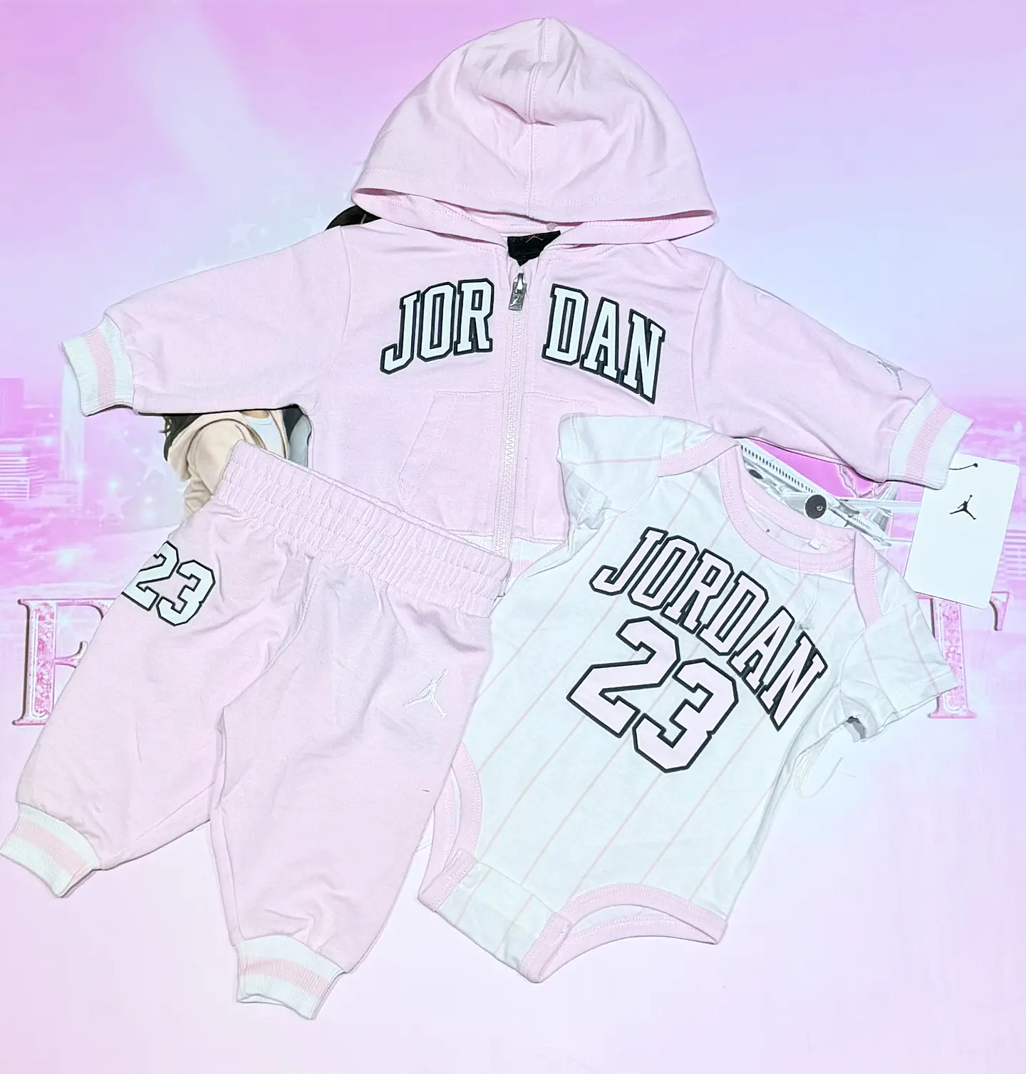 Conjunto Jordan Bebé 3 Piezas Rosado – Original 3