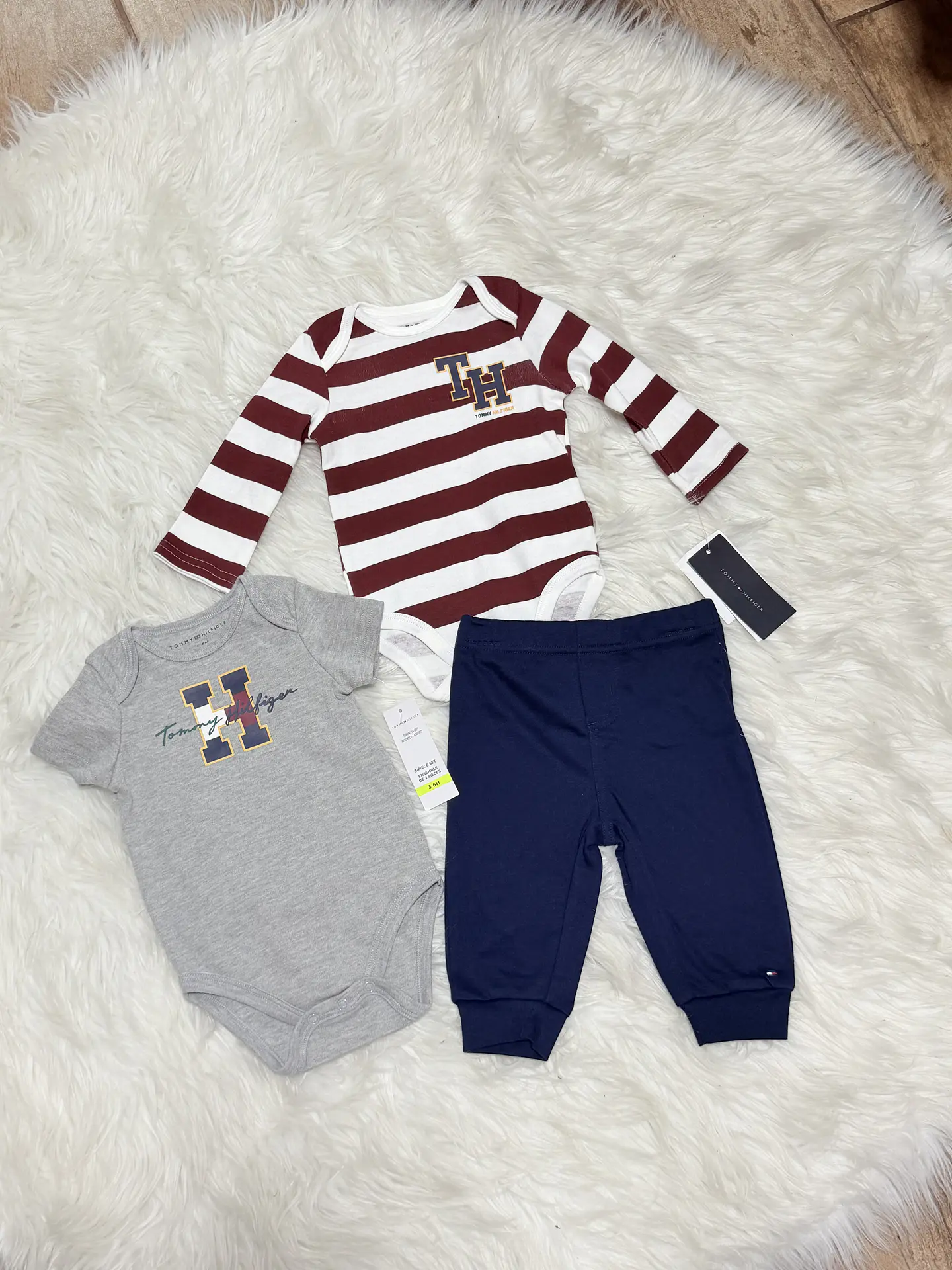 Set Tommy Hilfiger 3 Piezas 2
